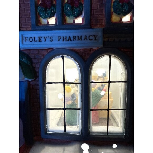 Trim A Home Vintage Christmas Village Foleys Pharmacy Illuminated House - Picture 6 of 9